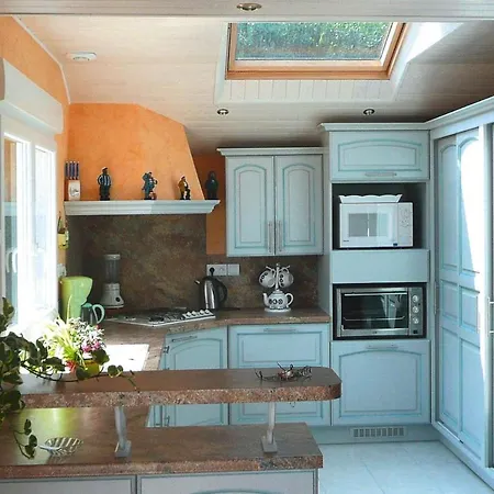 Cottage, * Locquirec